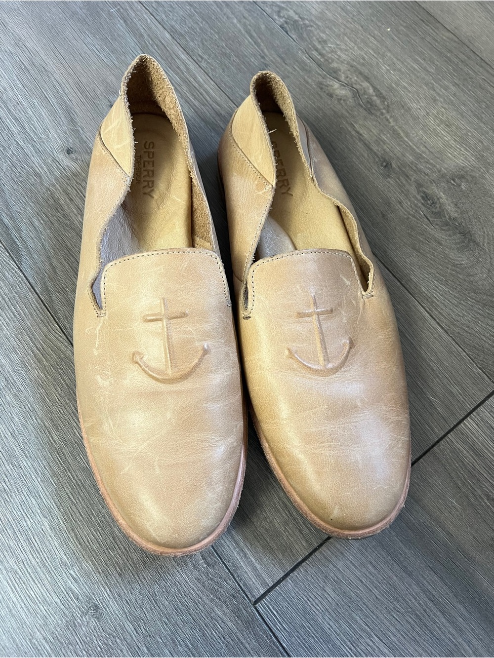 Sperry Women’s Tan Leather Anchor Slip-On Loafers size 9 STS83415 Anchor